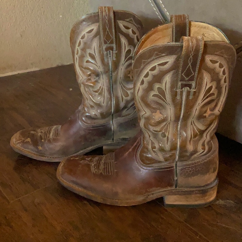 Ariat Boots size 8D